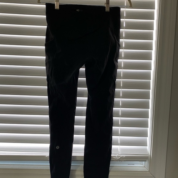 *FLAWED* Lululemon Speed Up Tight *Full-On Luxtreme 28" - Picture 8 of 8